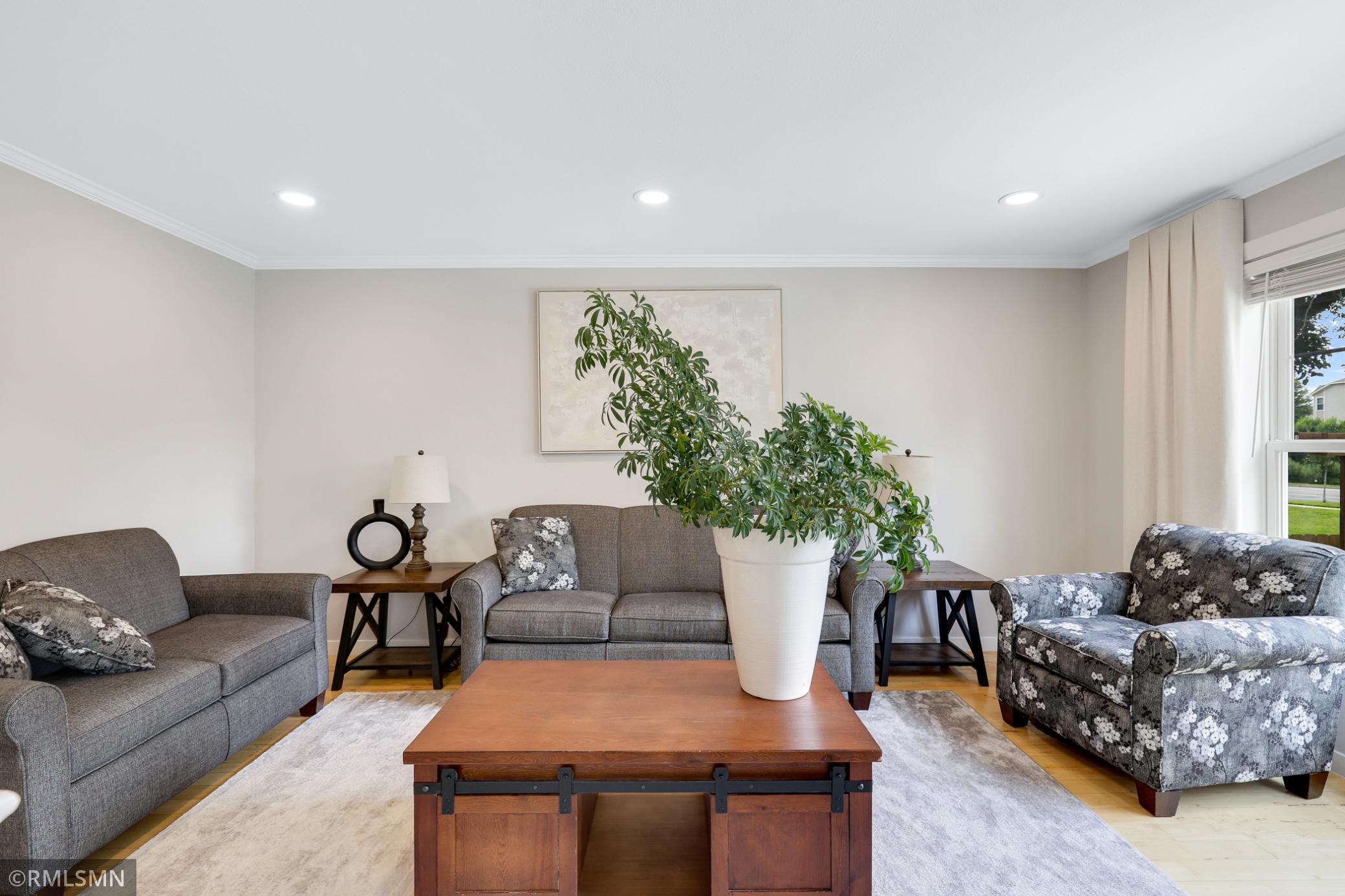 2556 Onyx Drive