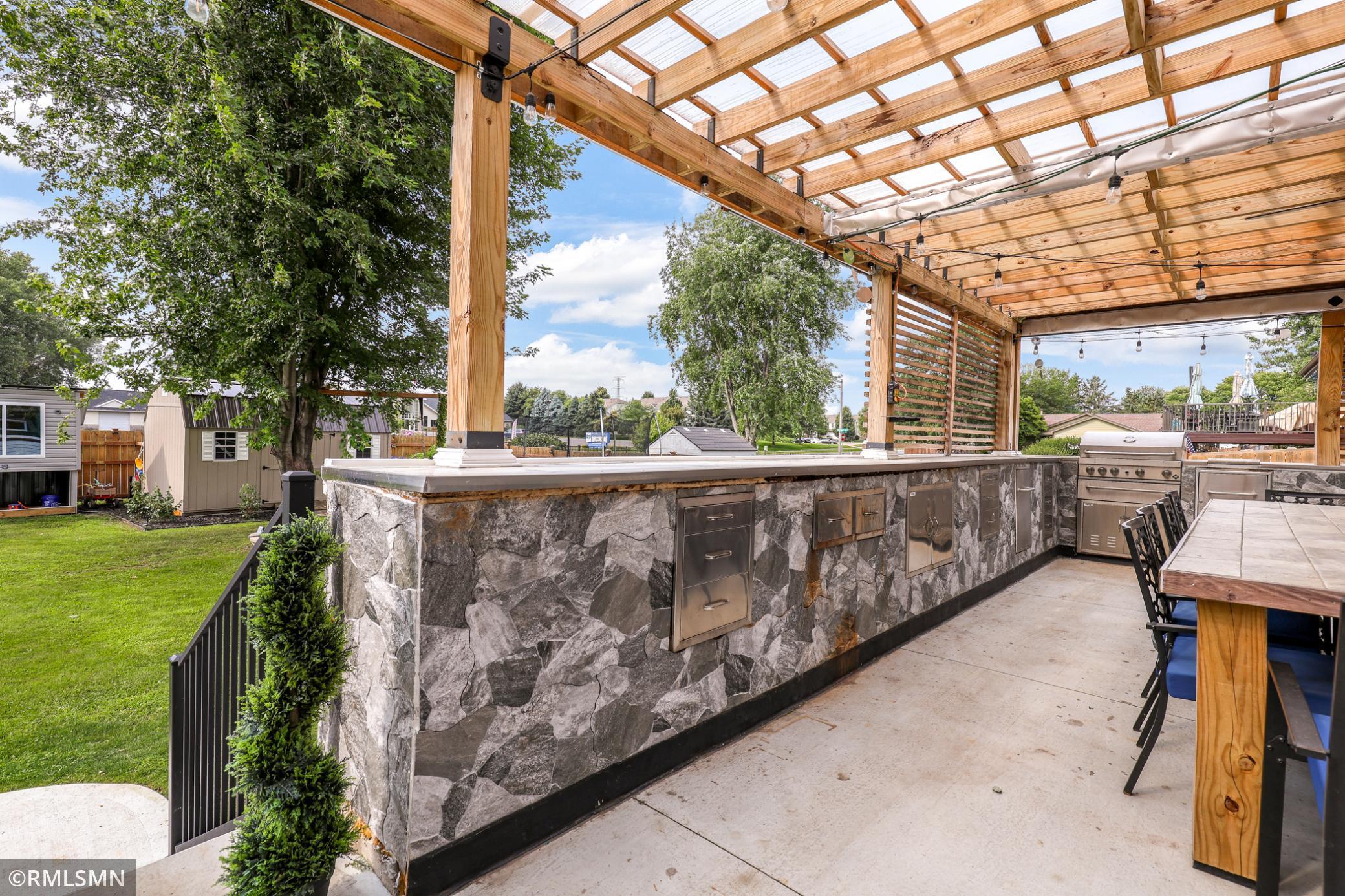 2556 Onyx Drive