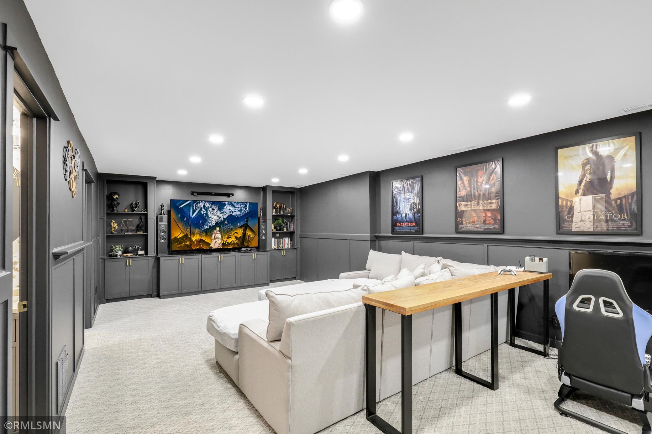 2556 Onyx Drive