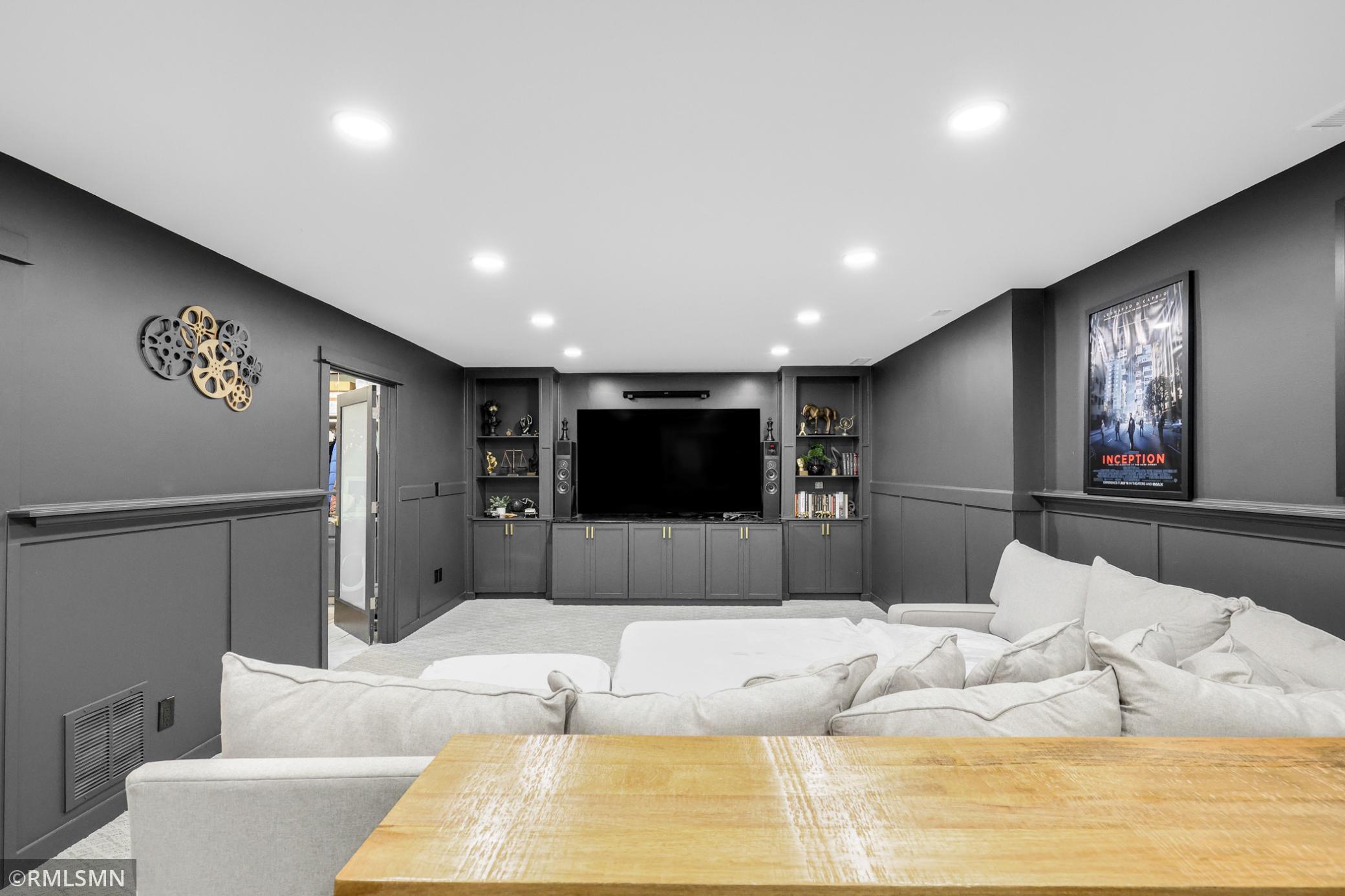2556 Onyx Drive