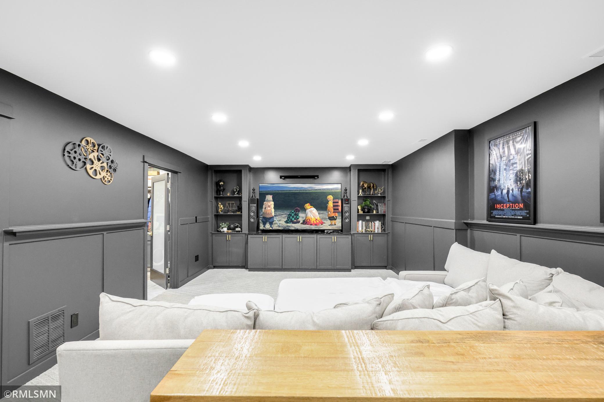 2556 Onyx Drive