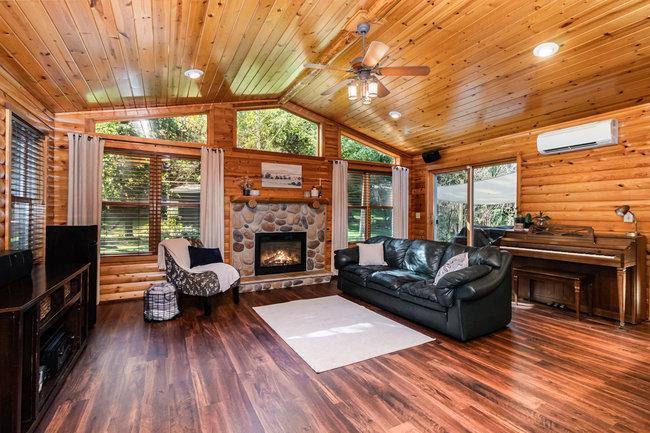 11210 190th Avenue NW