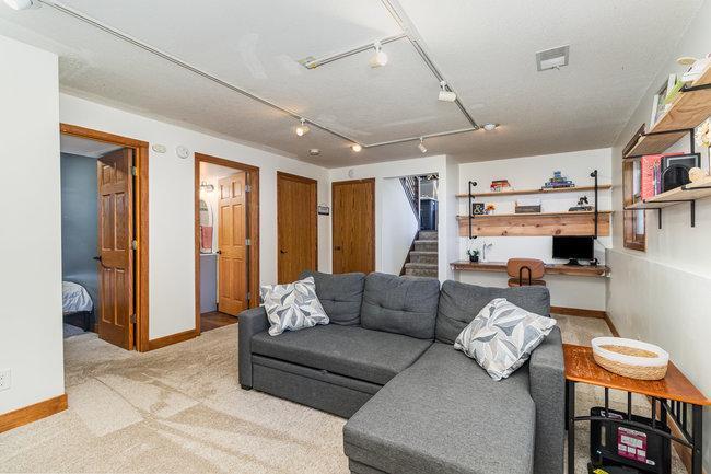 11210 190th Avenue NW