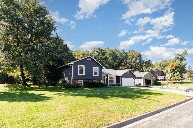 11210 190th Avenue NW