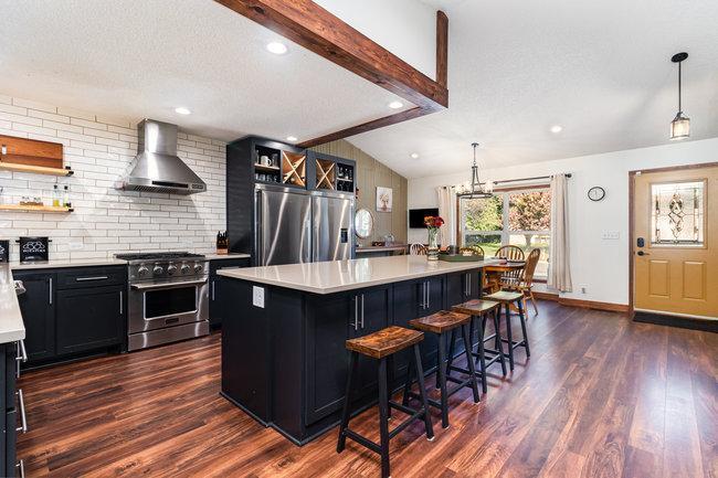 11210 190th Avenue NW