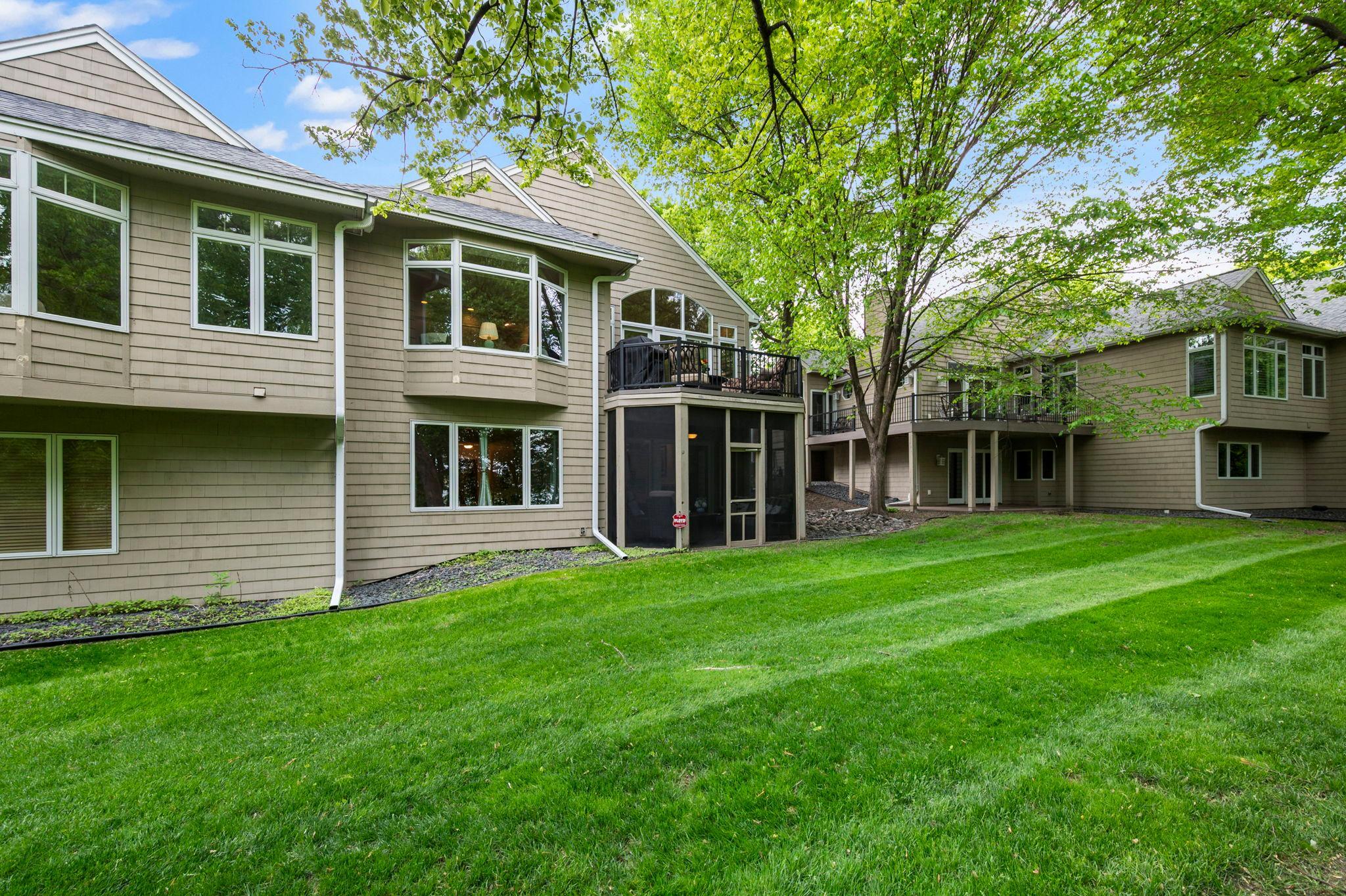 23760 Lawtonka Drive