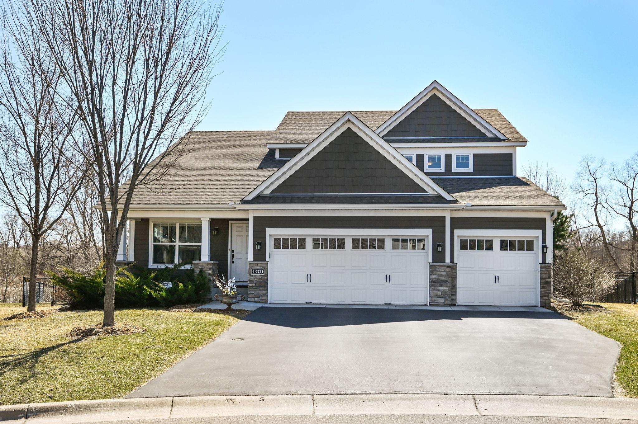 13331 White Pine Court N