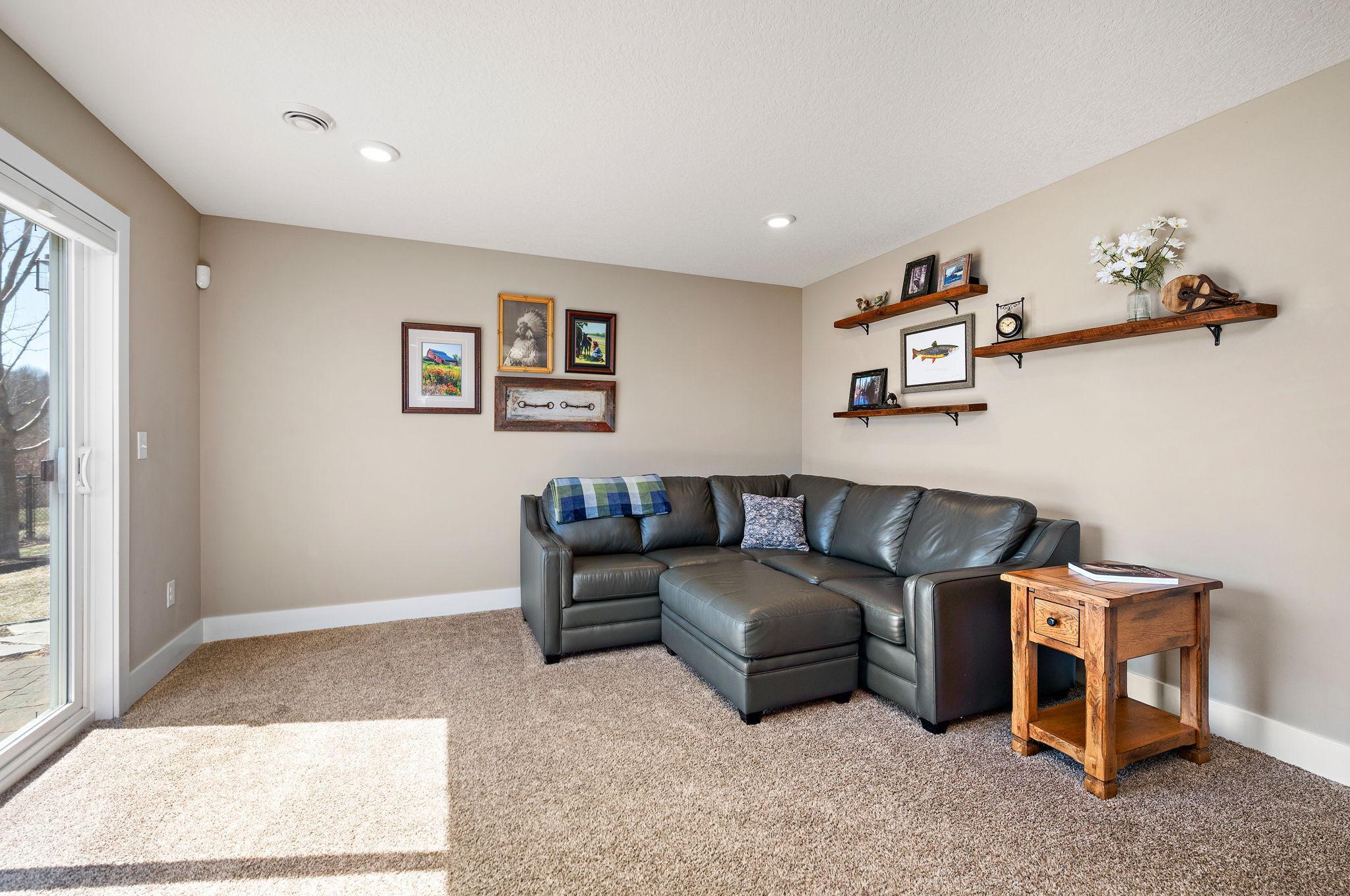 13331 White Pine Court N