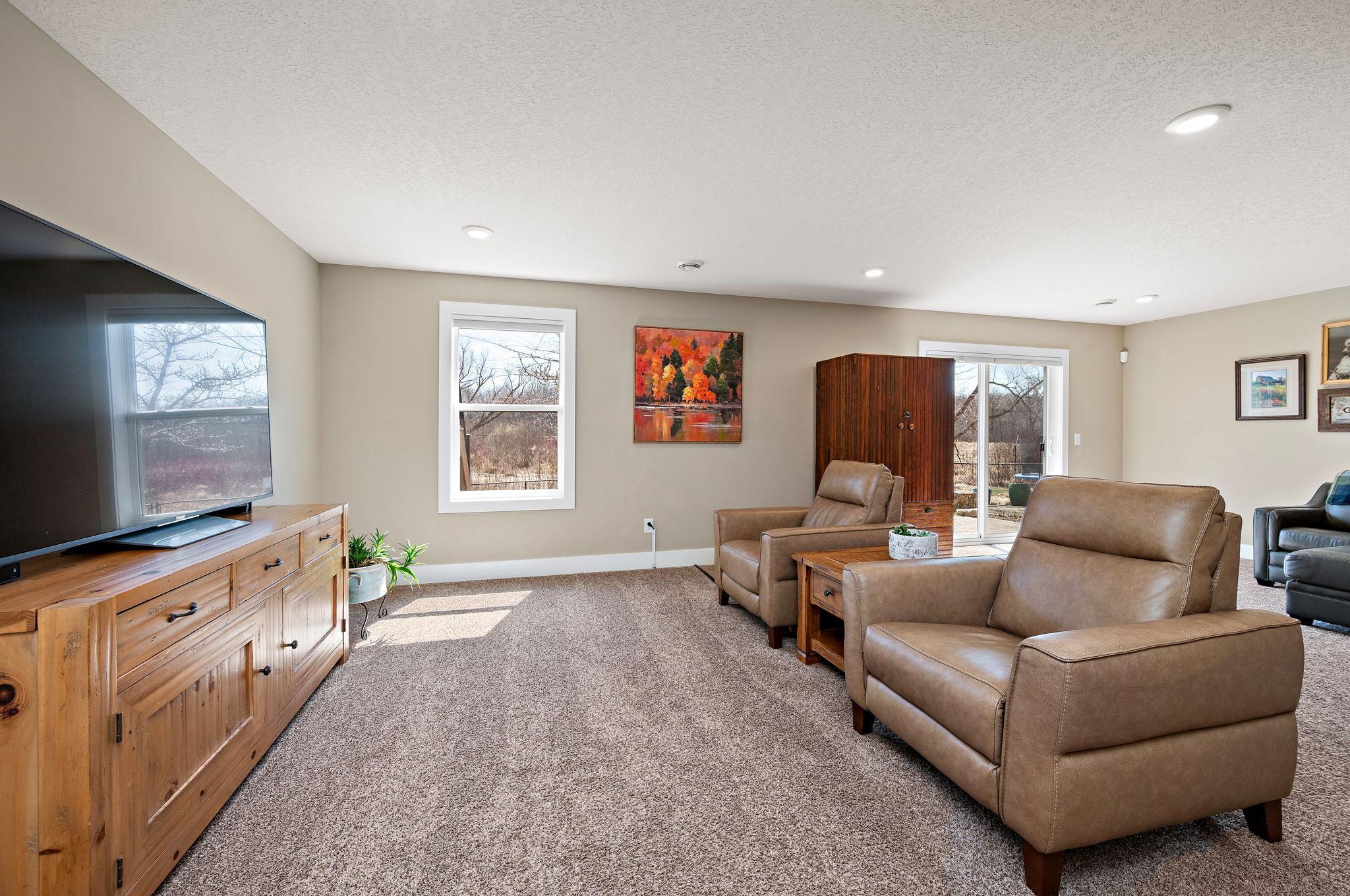 13331 White Pine Court N