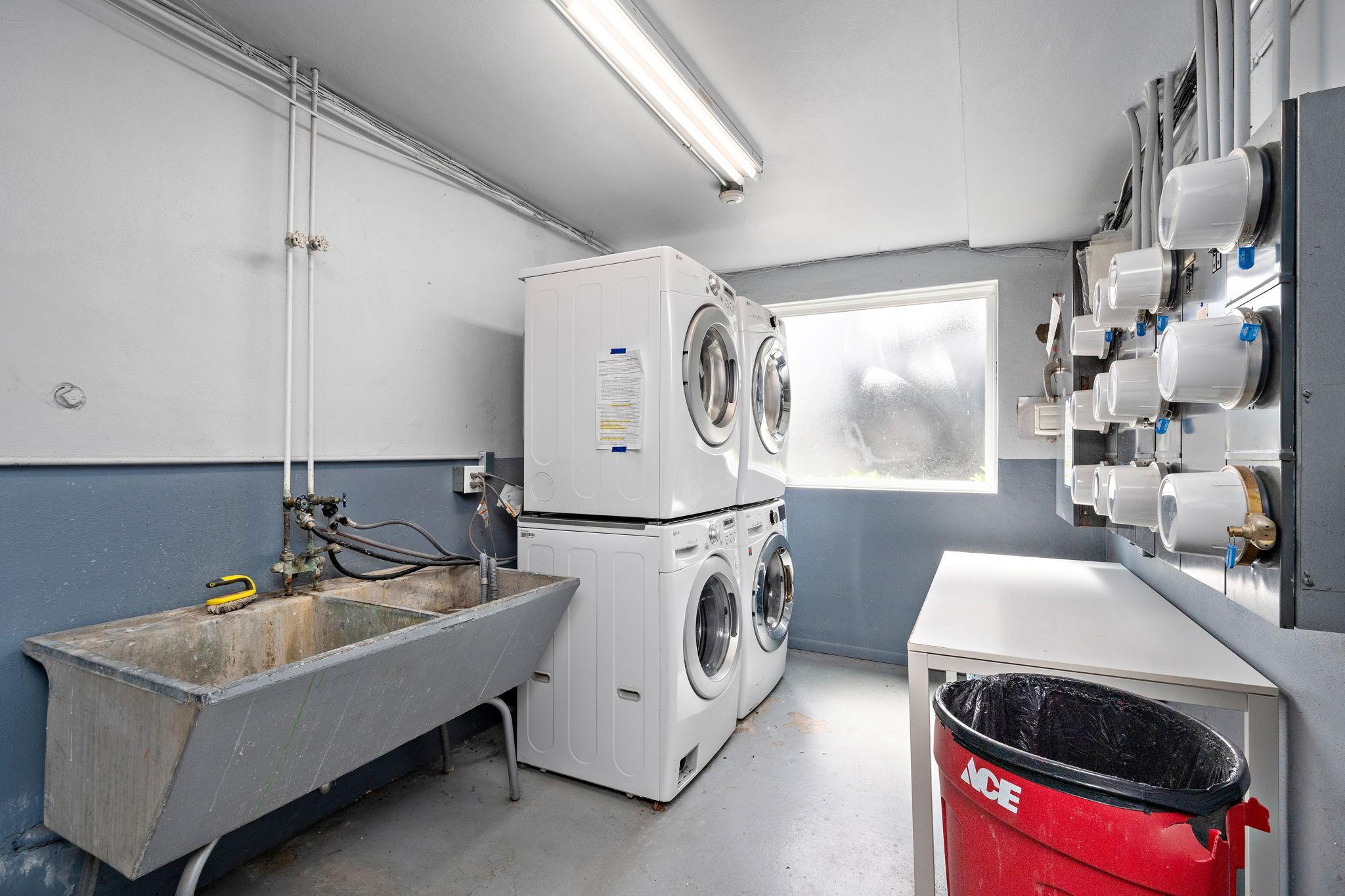 3446 Pleasant Avenue Unit: 2