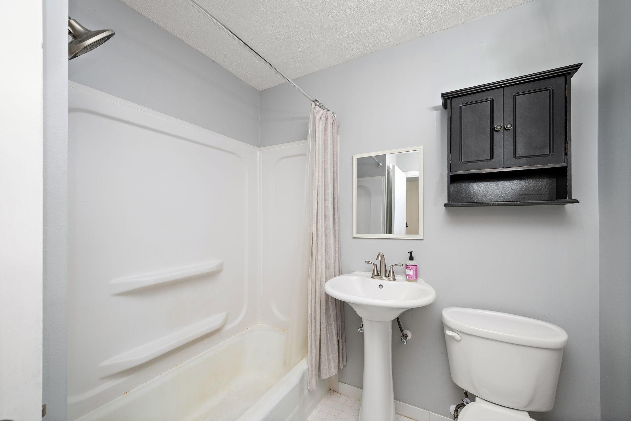 3446 Pleasant Avenue Unit: 2