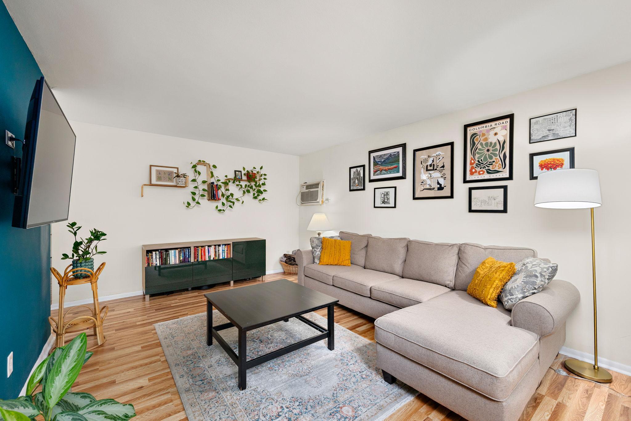 3446 Pleasant Avenue Unit: 2