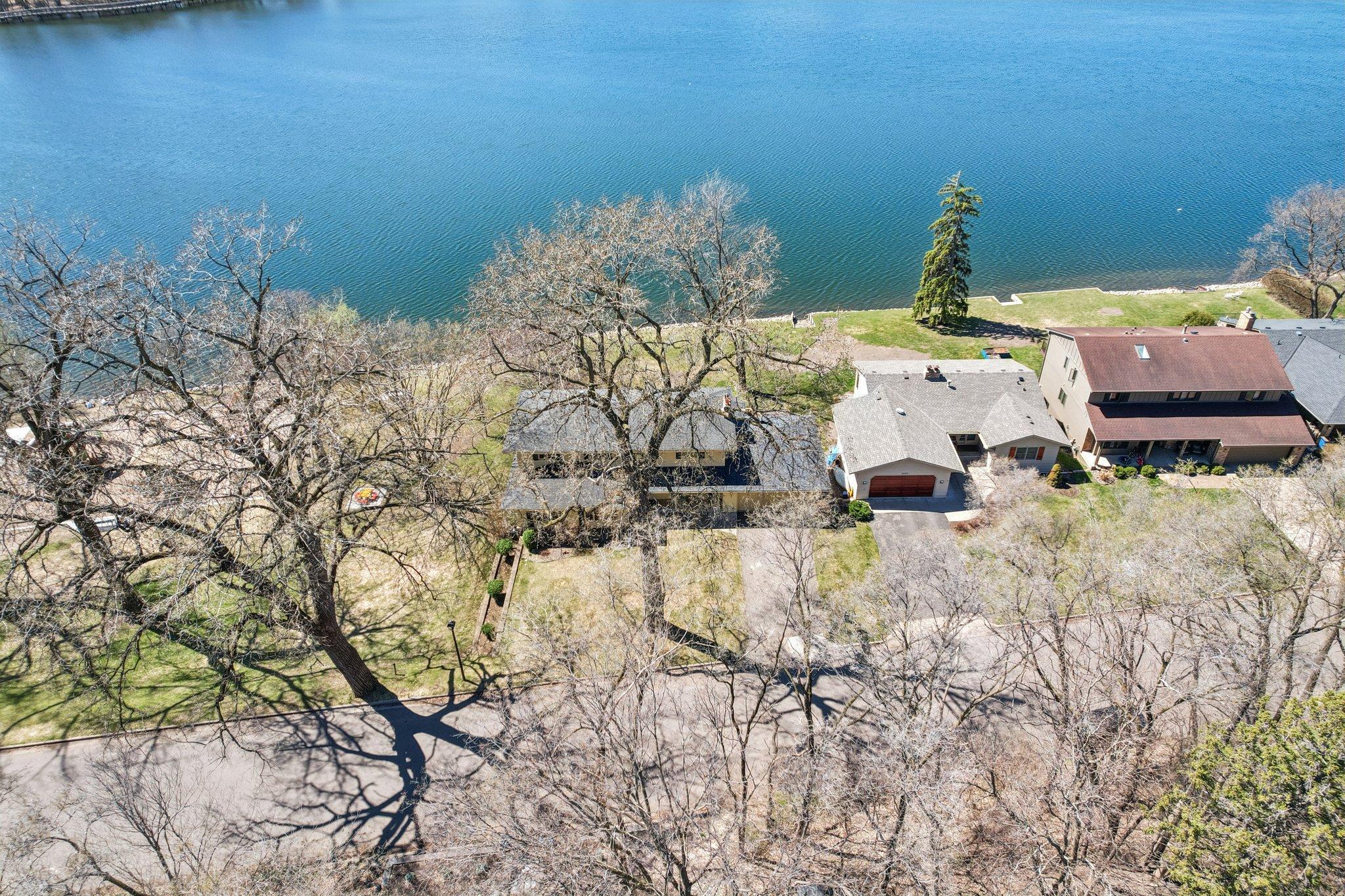3921 Crystal Lake Boulevard