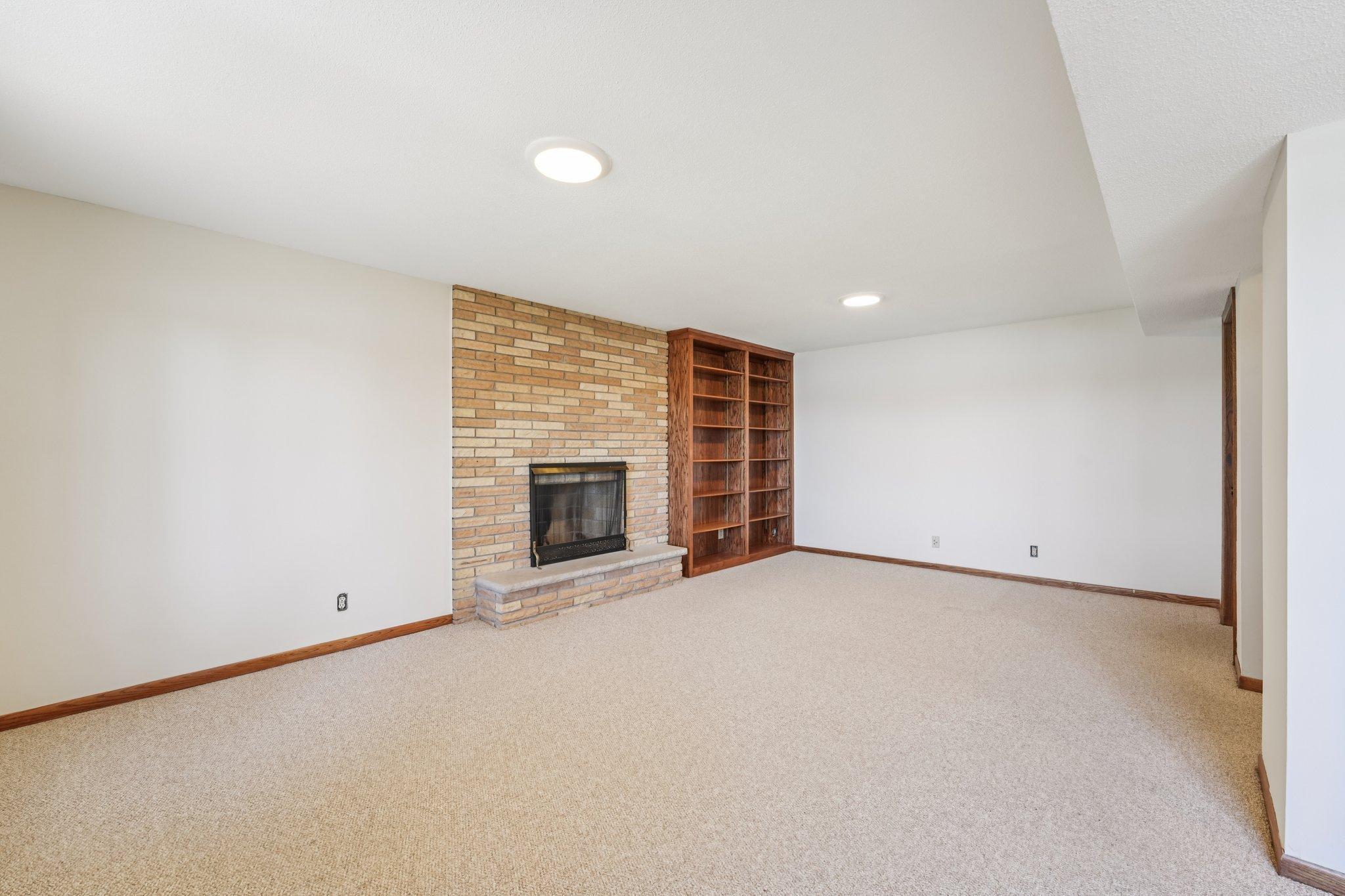 3921 Crystal Lake Boulevard