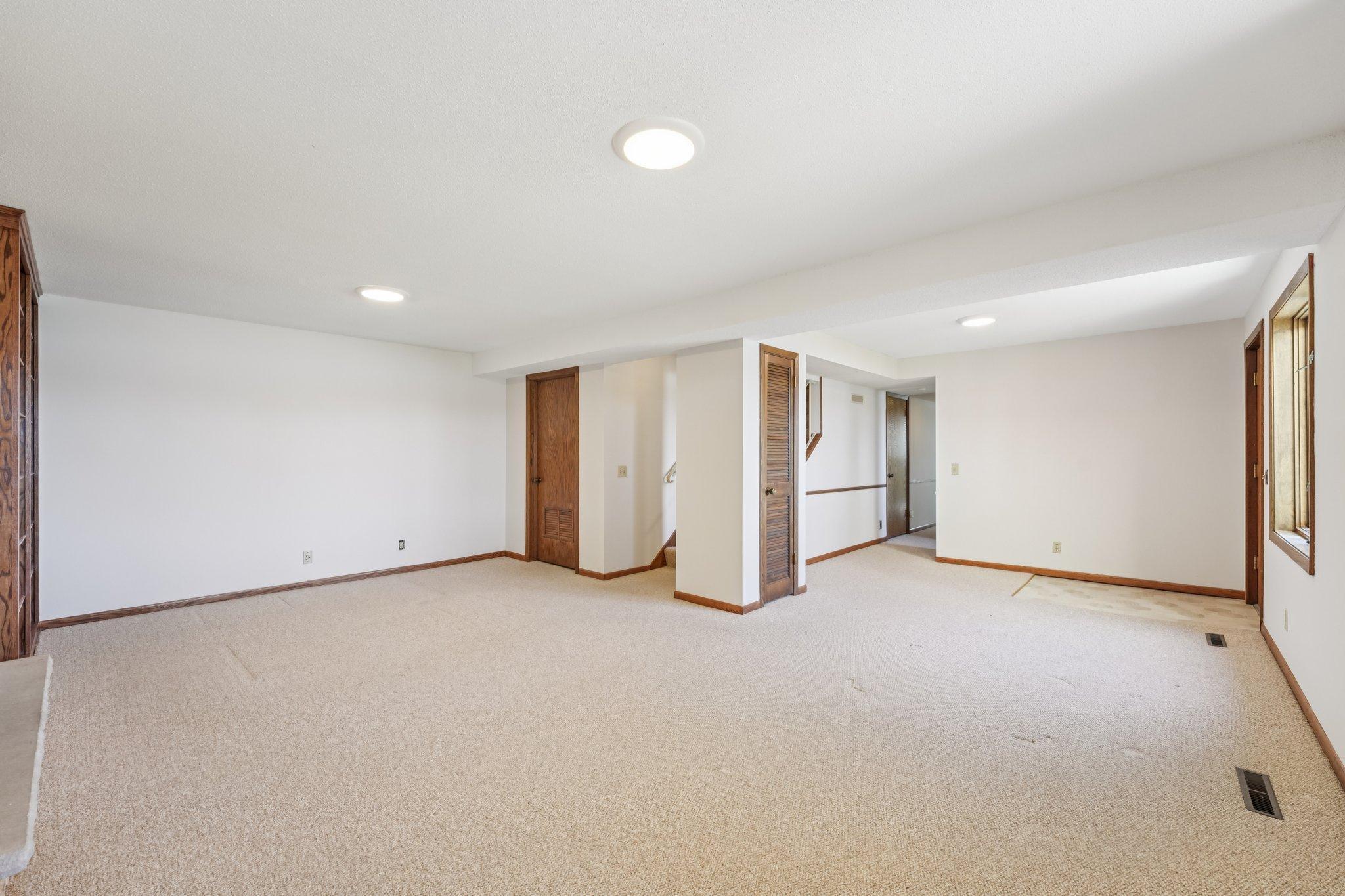 3921 Crystal Lake Boulevard