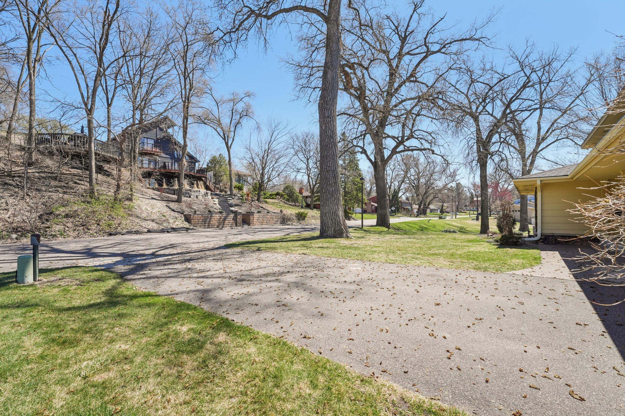 3921 Crystal Lake Boulevard