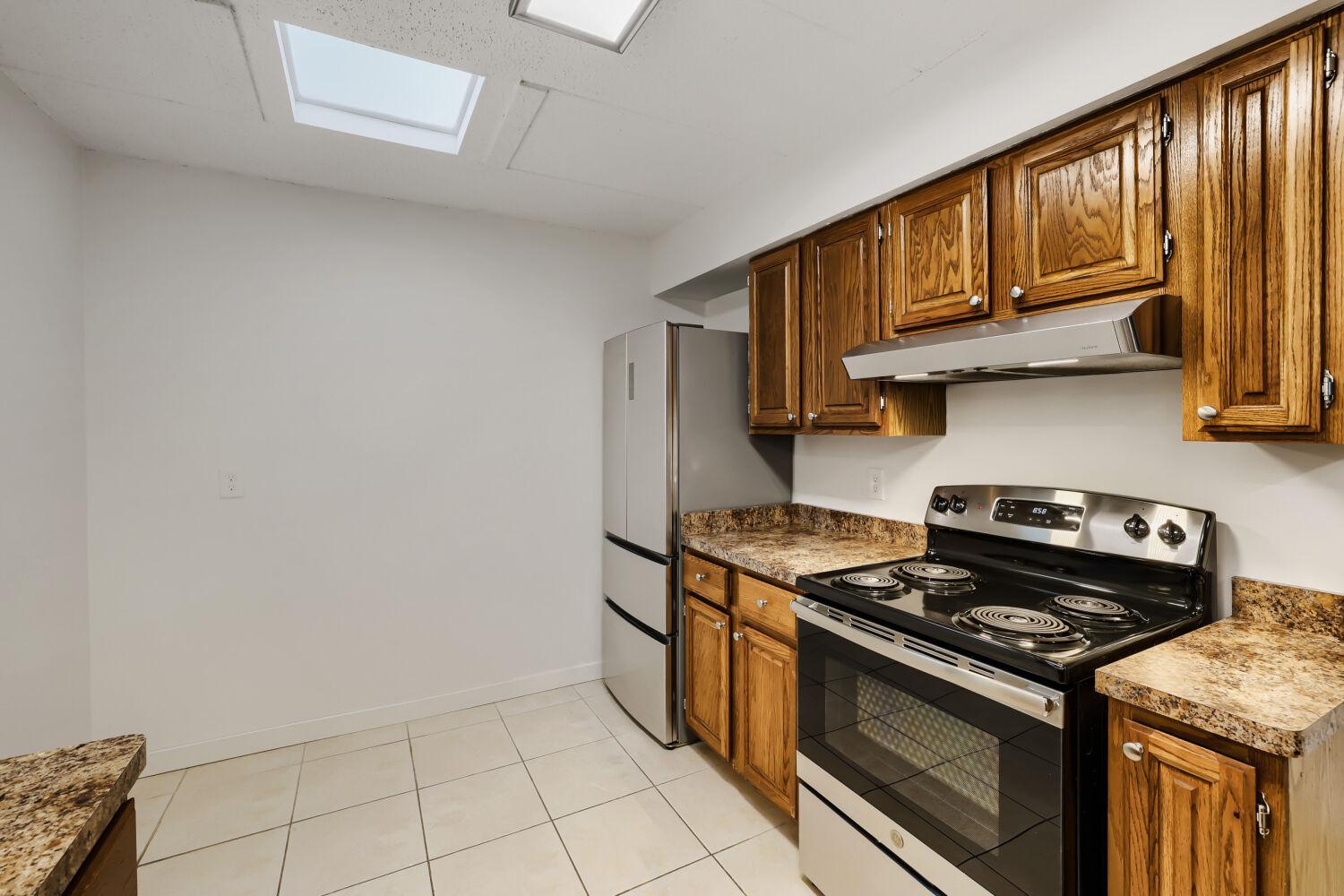 3320 Louisiana Avenue S Unit: 510