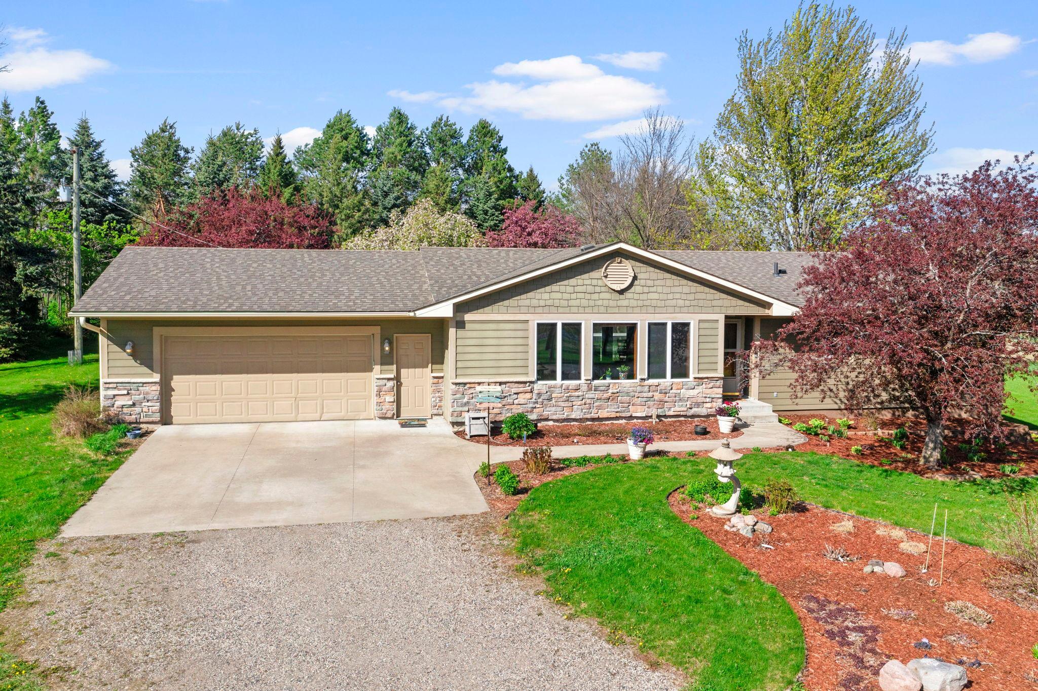 21650 Oakdale Drive