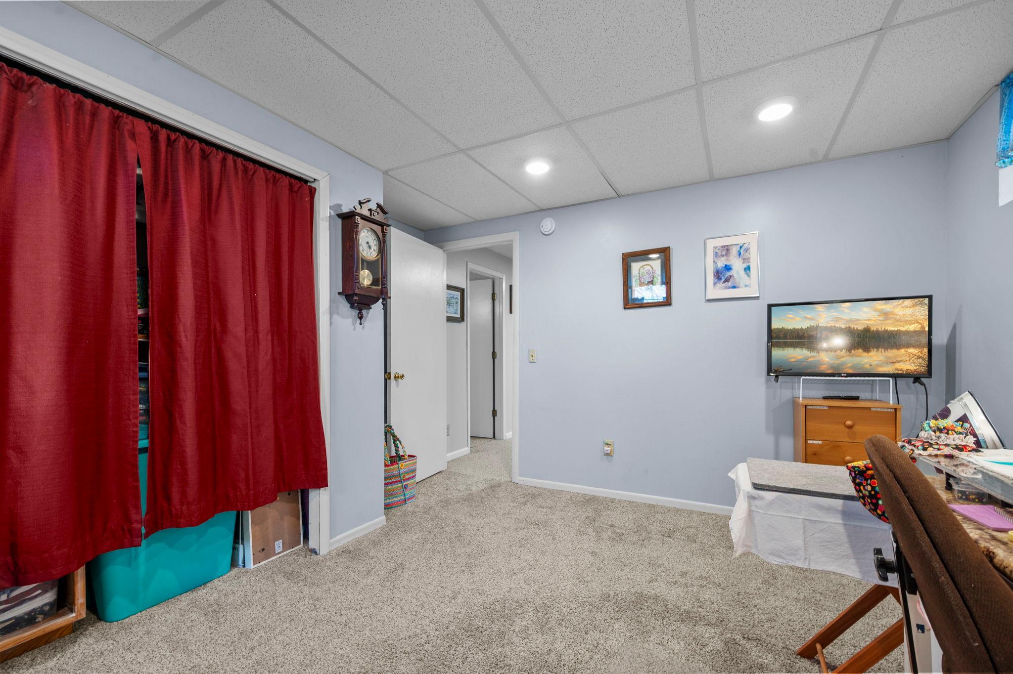 21650 Oakdale Drive