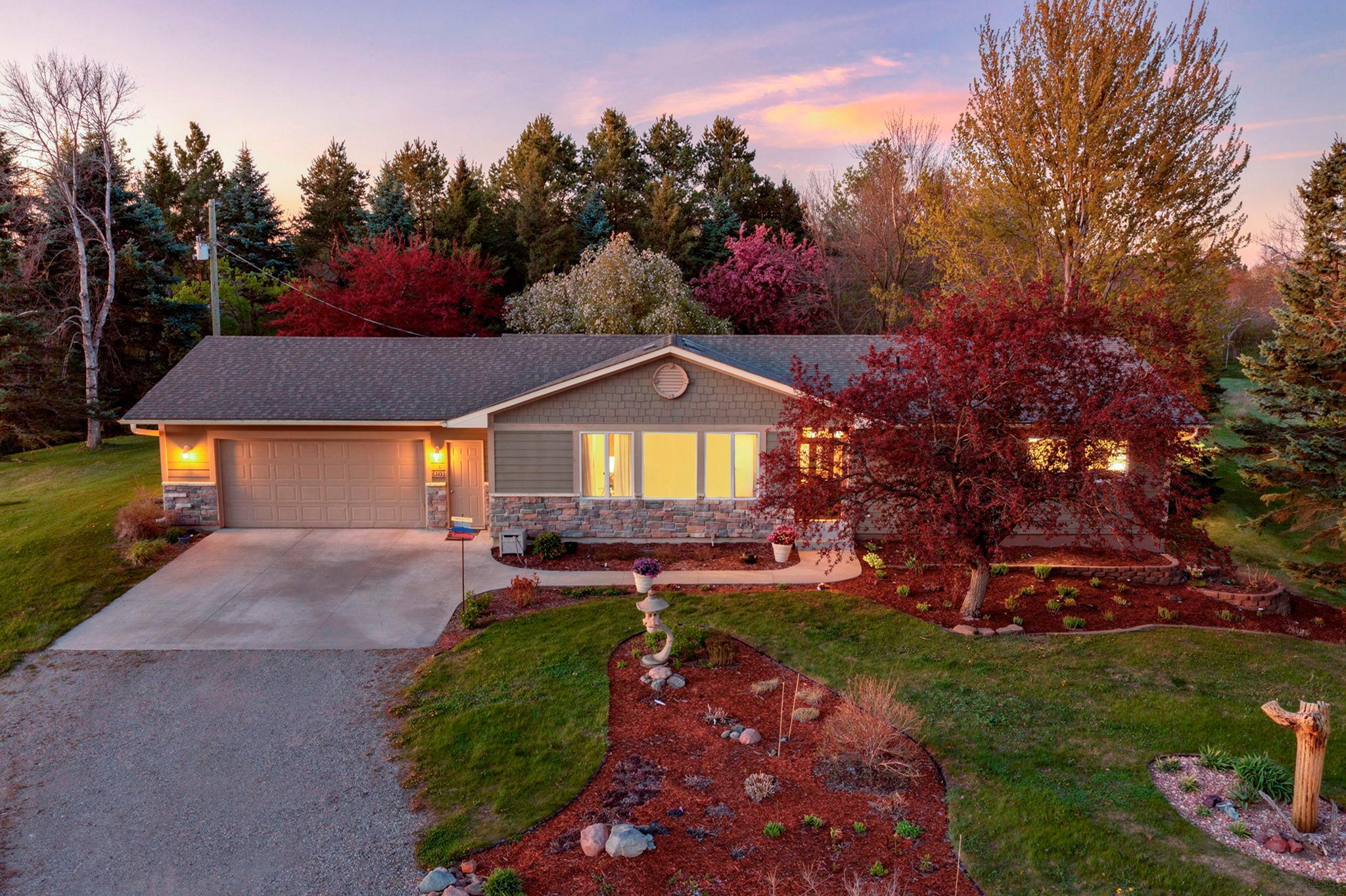 21650 Oakdale Drive