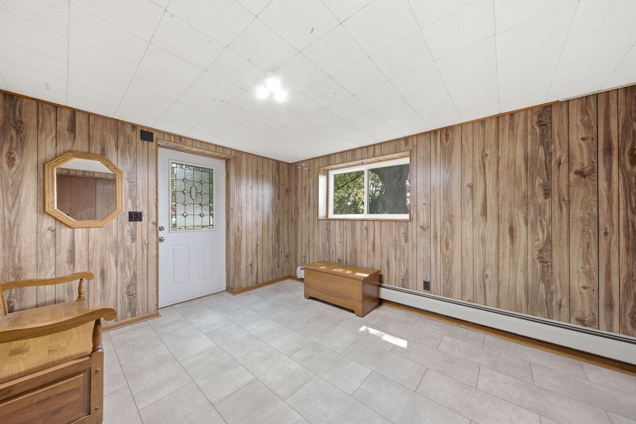 918 County Road 92 N