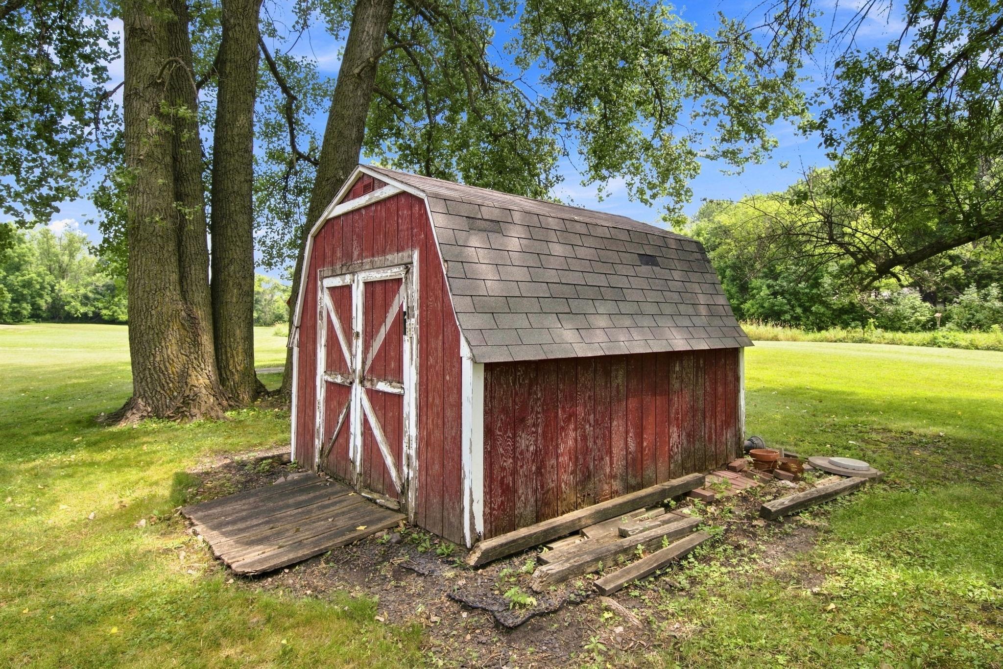 918 County Road 92 N
