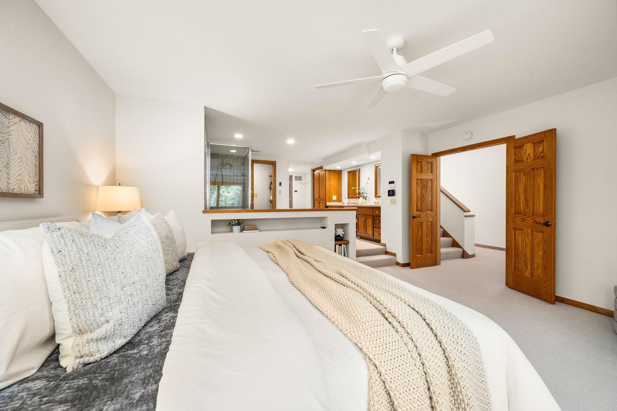 6658 Smithtown Road