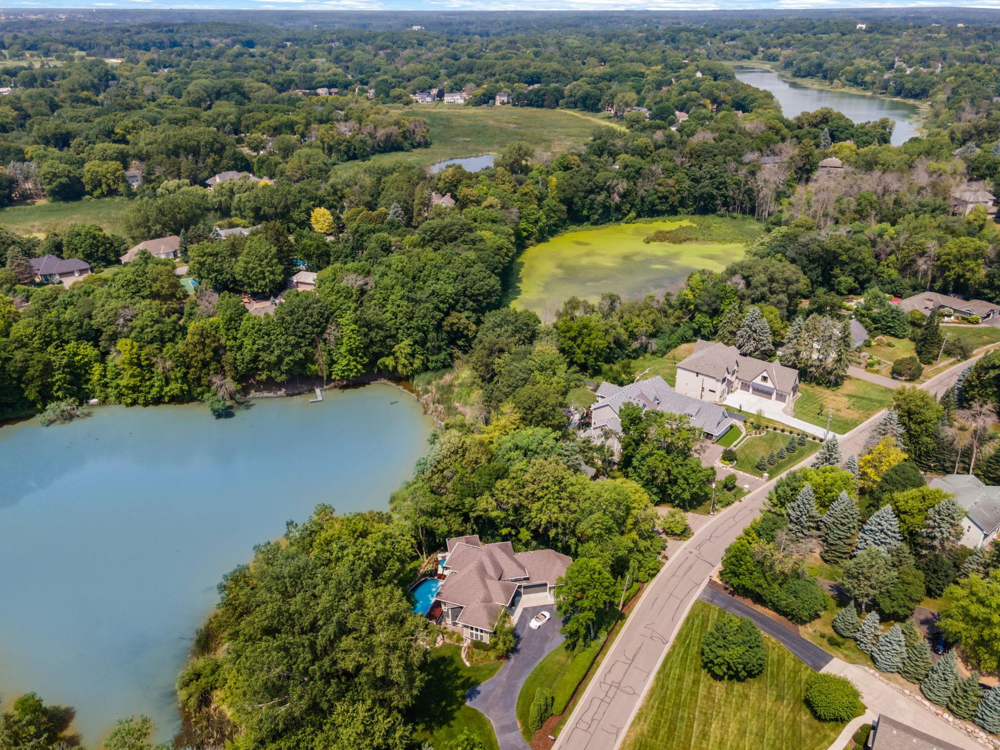 15 Queensland Lane N