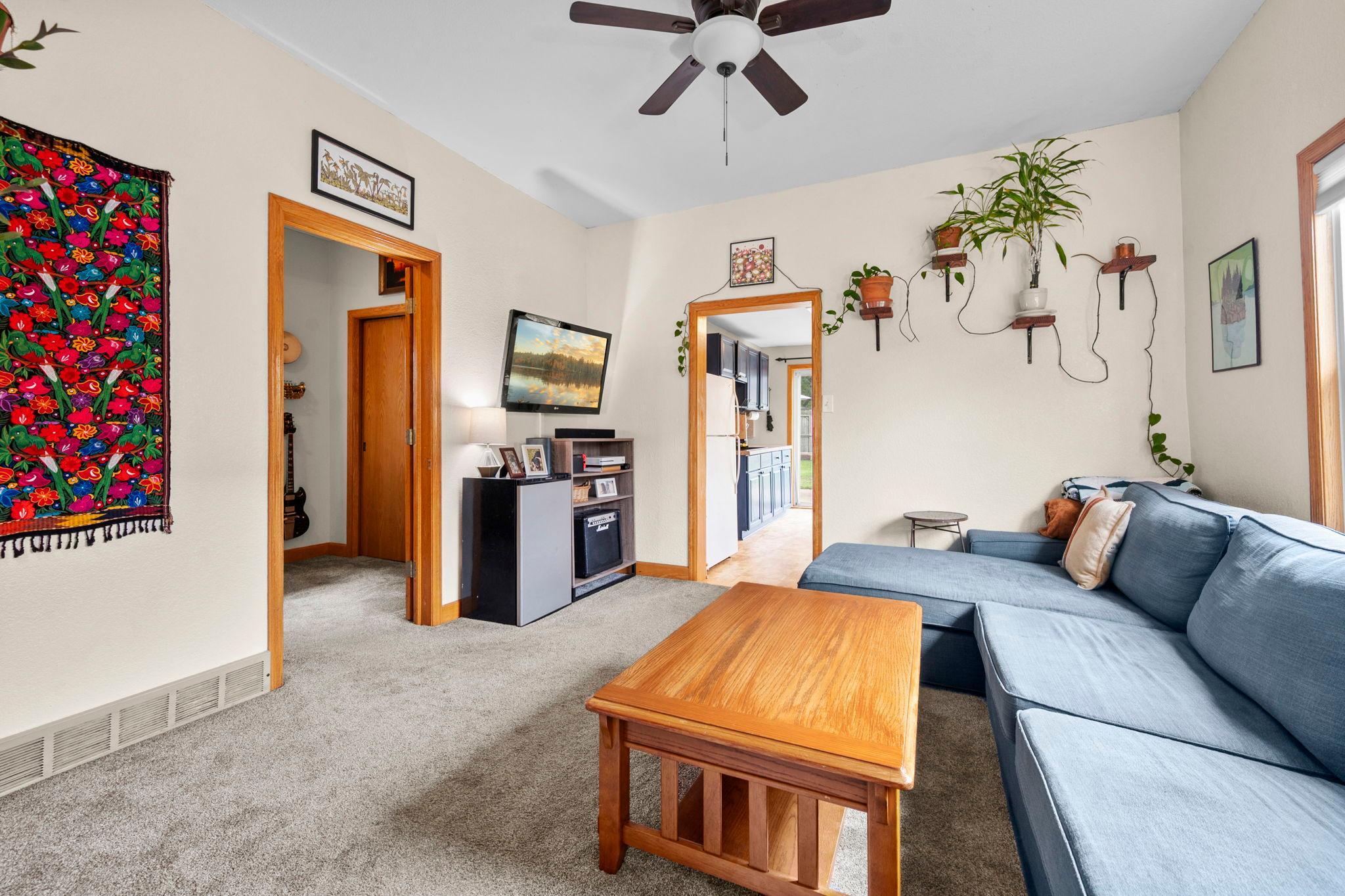 1404 12th Avenue NE