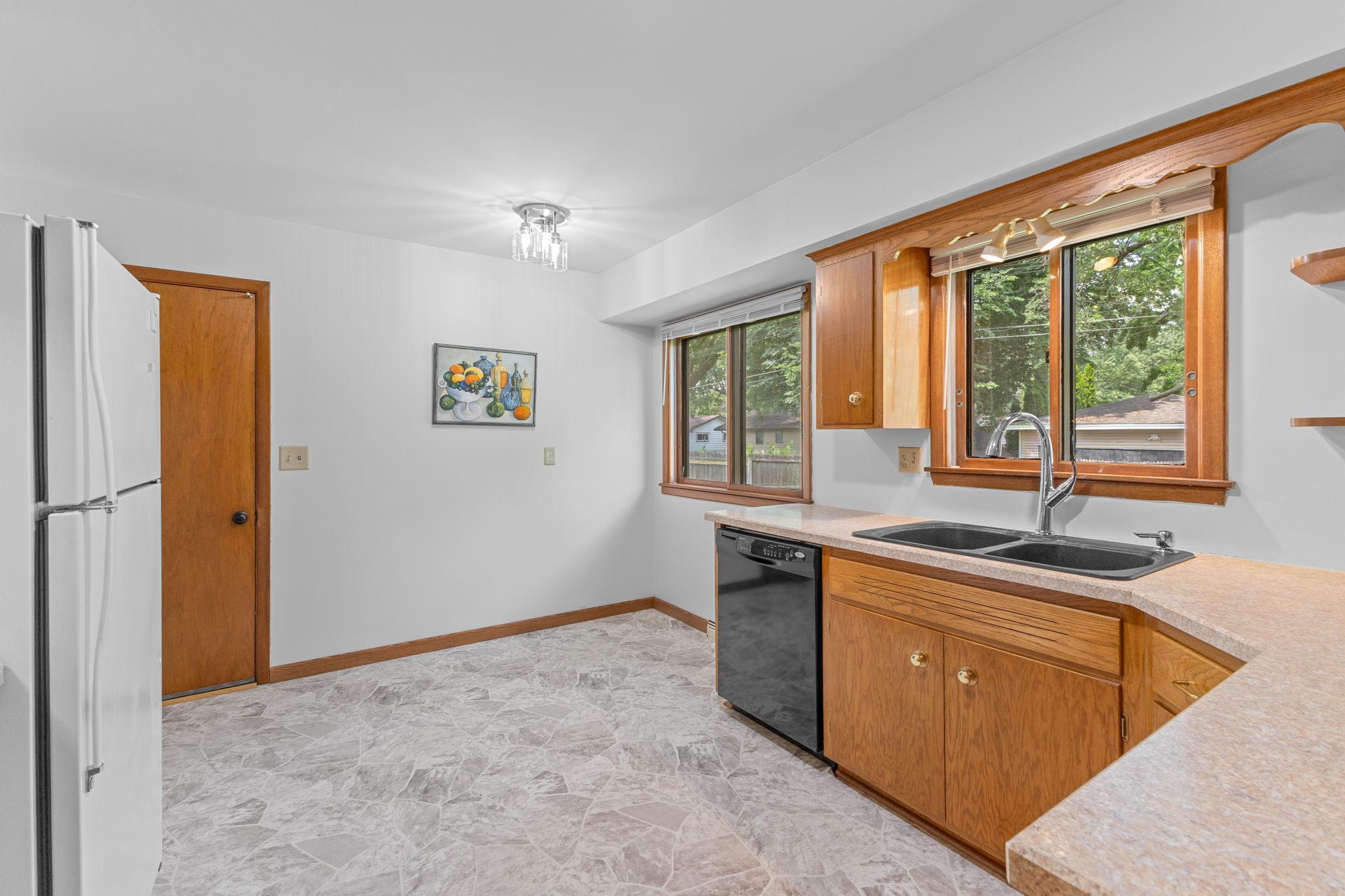 171 63rd Way NE