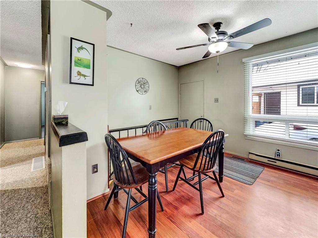 10 Debby Crescent