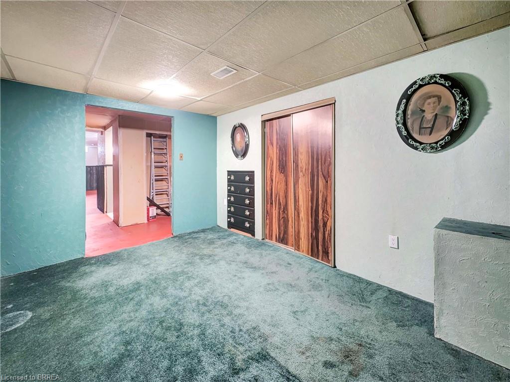 10 Debby Crescent