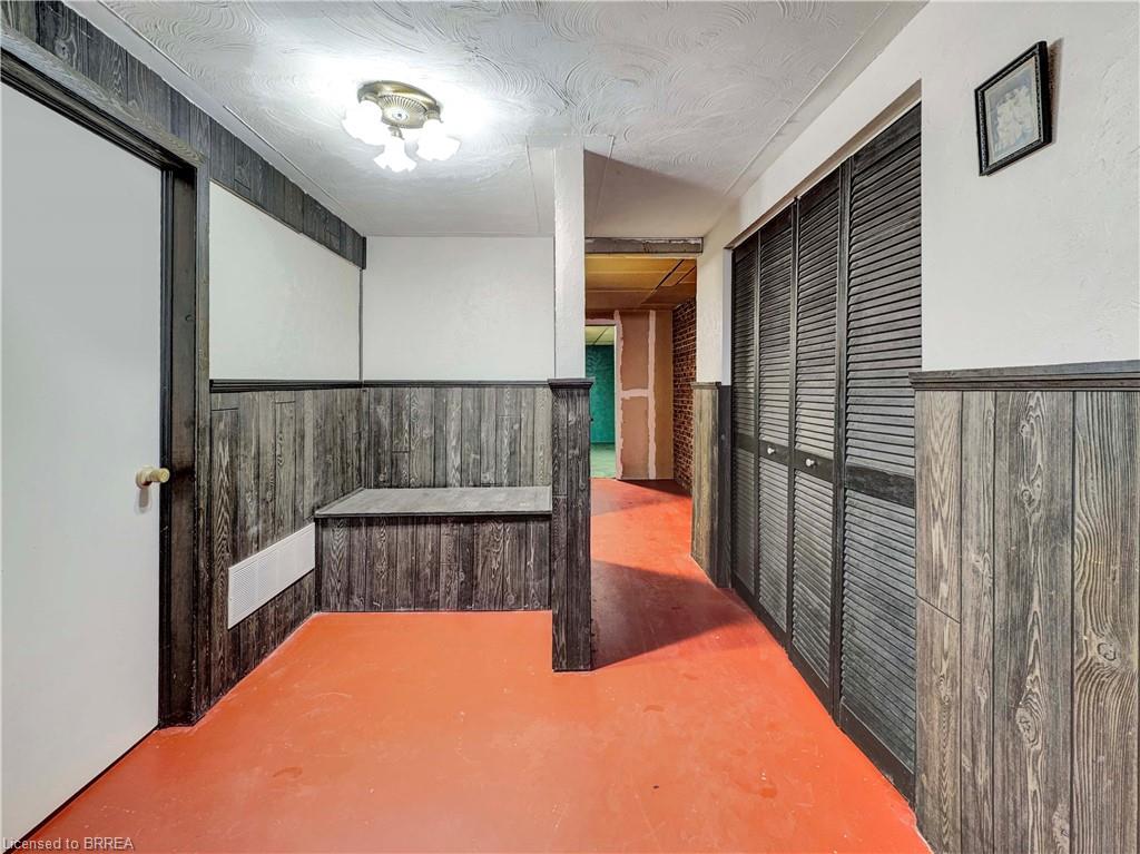 10 Debby Crescent