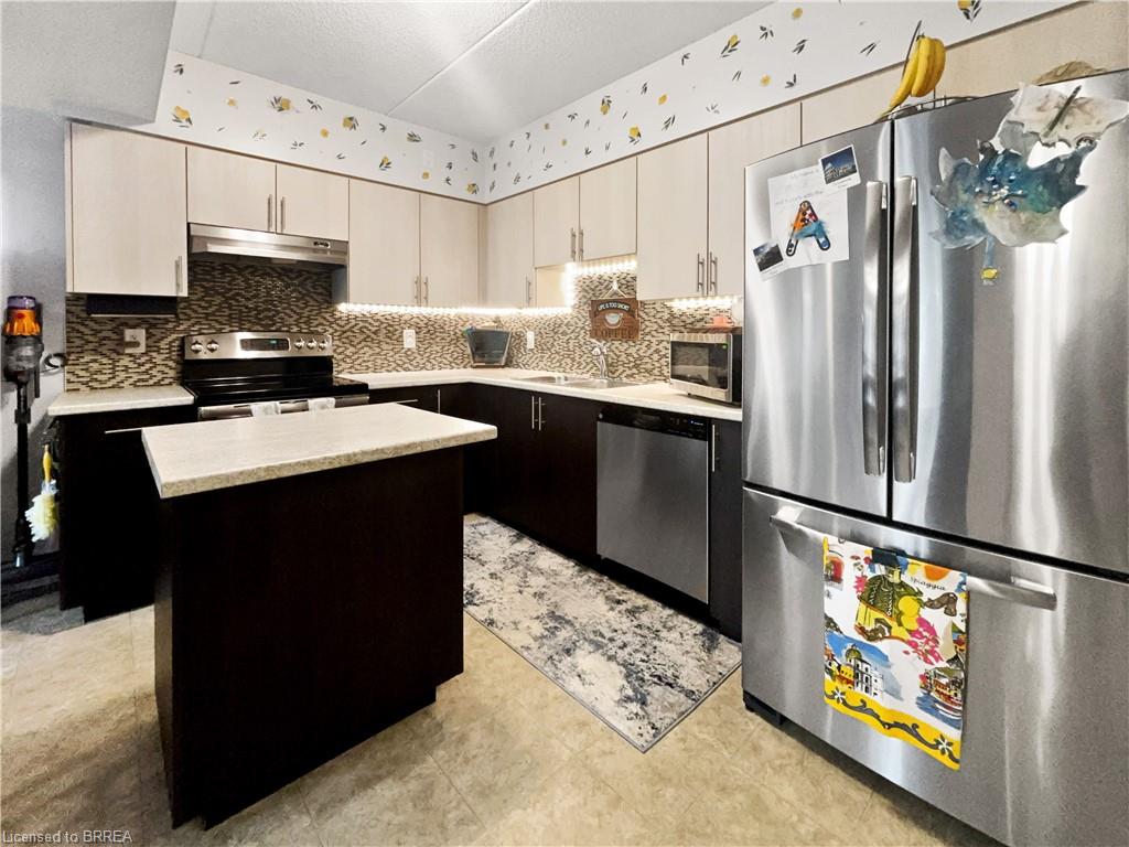 505-155 Water Street S Unit: 505