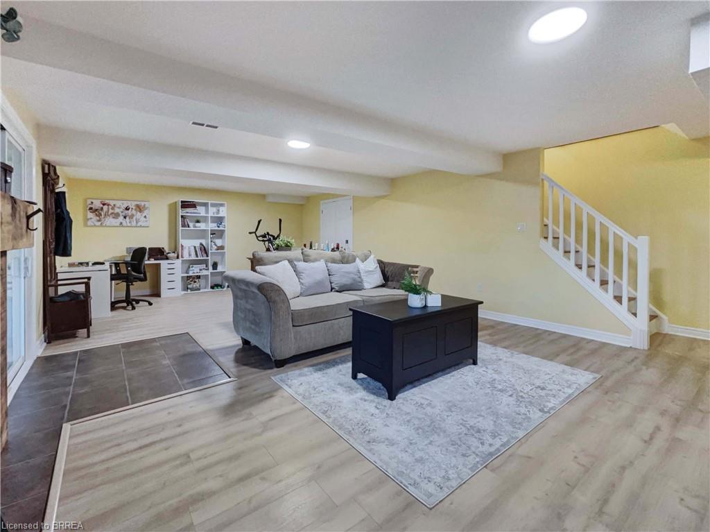 18 Bricker Court