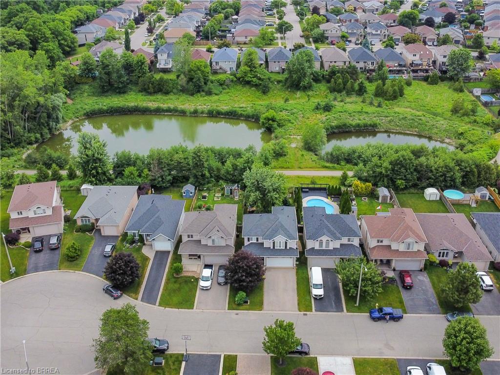 18 Bricker Court