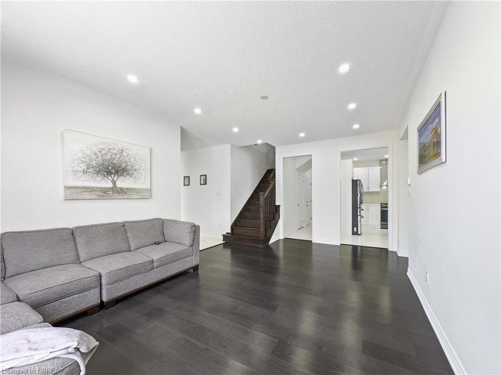 37 Drake Avenue
