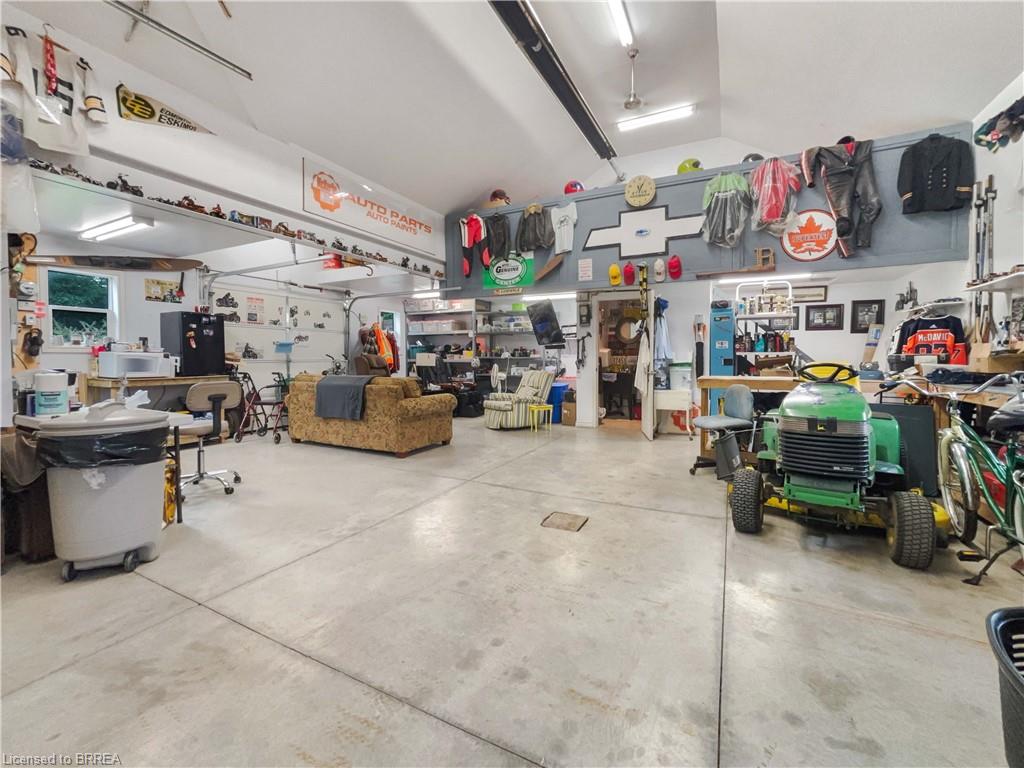 2 Kitson Street