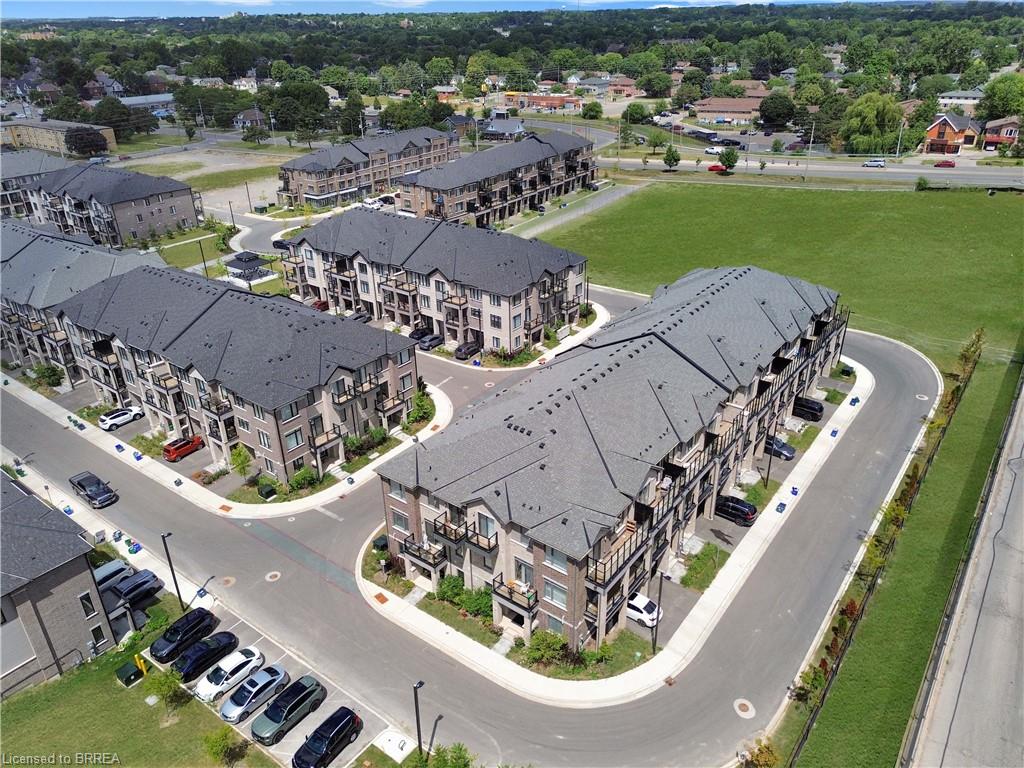 1105-585 Colborne Street Unit: 1105