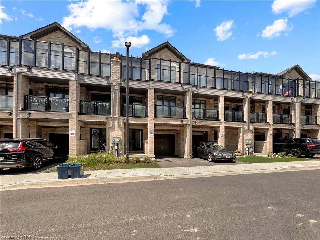 1105-585 Colborne Street Unit: 1105