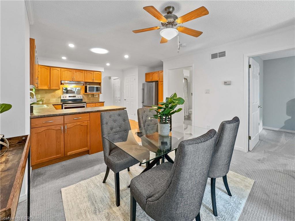 144 Wood Street Unit: E