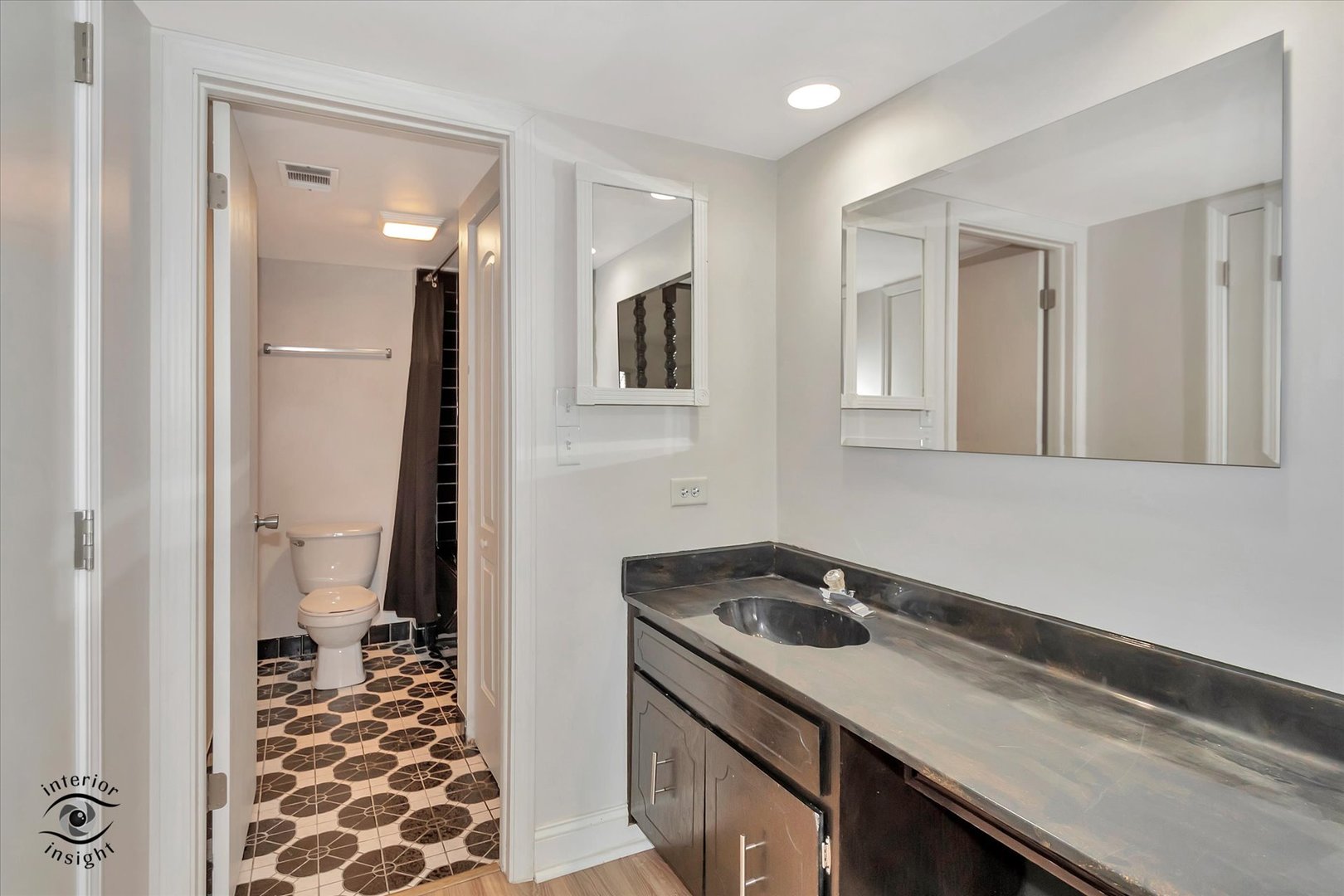13616 Royal Court Unit: 201