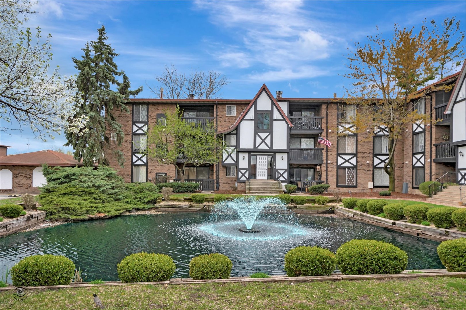 13616 Royal Court Unit: 201