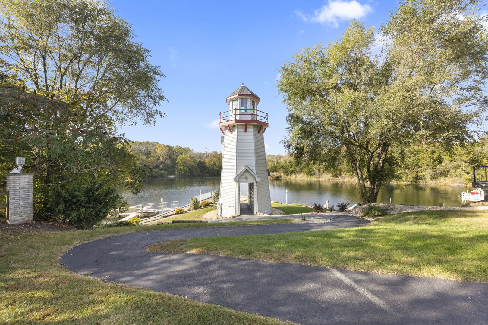 128 Harbor Landing