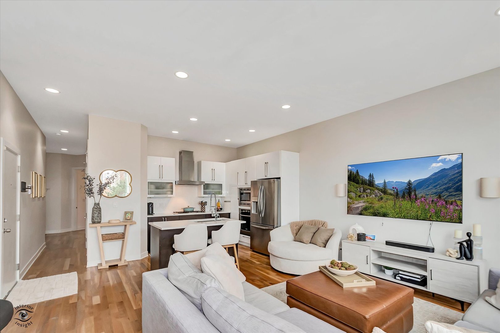 816 N Wood Street Unit: 2N