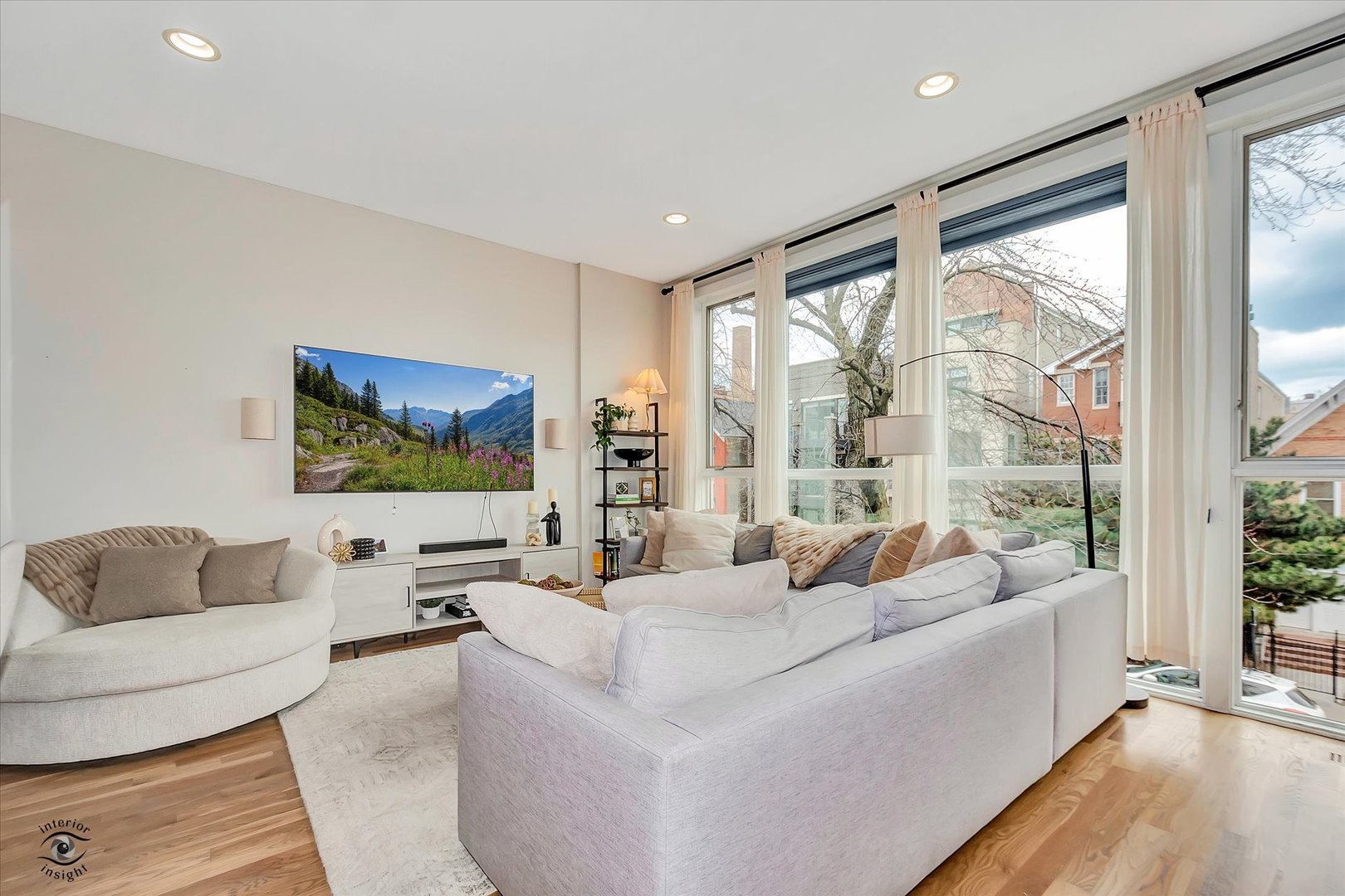 816 N Wood Street Unit: 2N