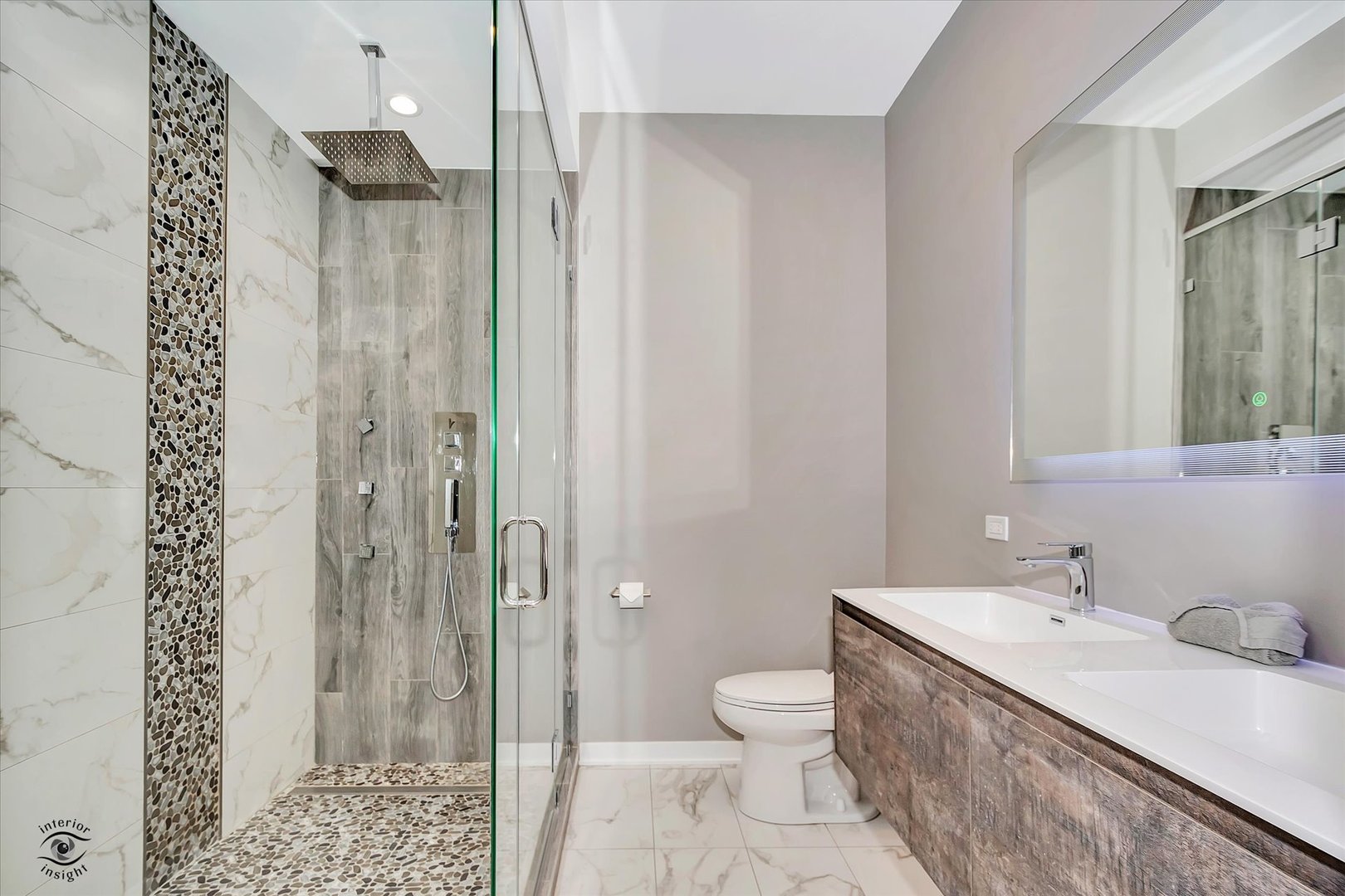 1708 W Cermak Road Unit: 1E