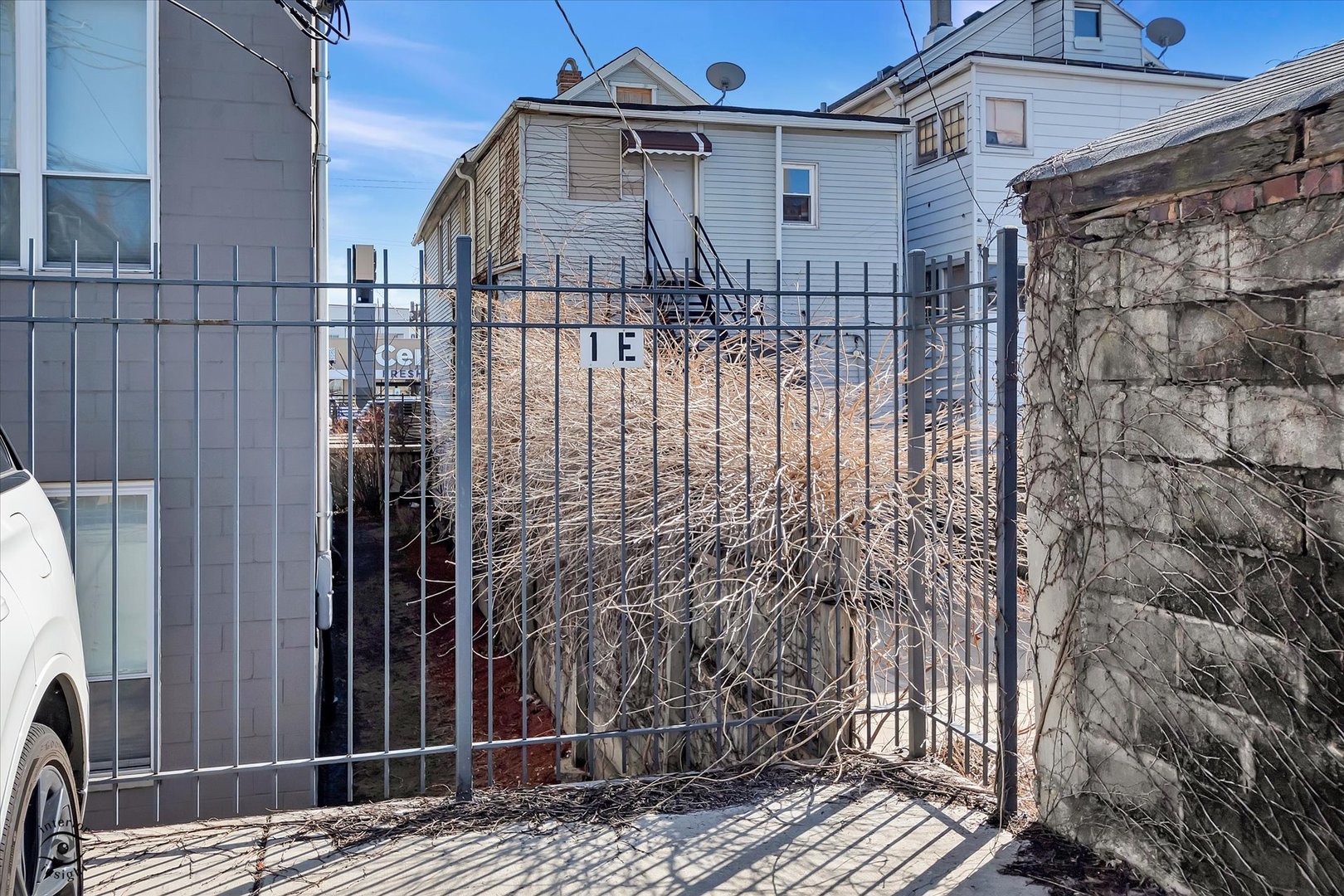 1708 W Cermak Road Unit: 1E