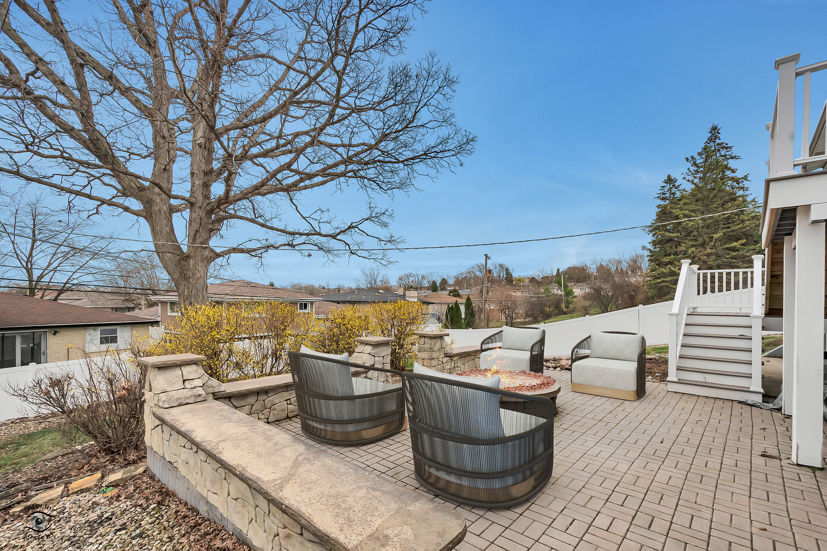 8809 Willow Road