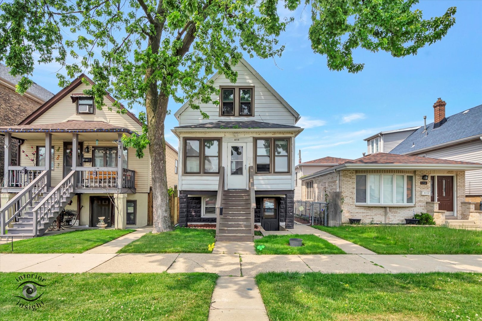 5716 W 64th Place